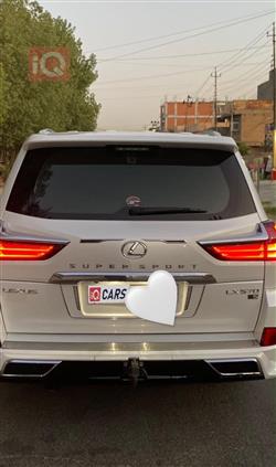 Lexus LX